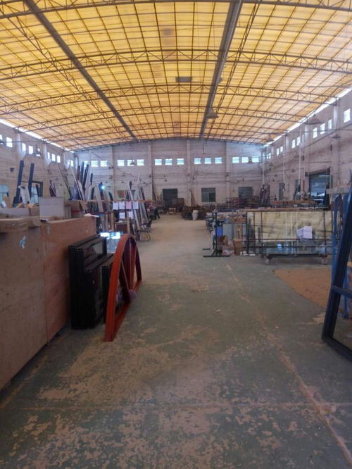 官窯一占地5000平方廠房正在放租,設施齊全,門窗 配件廠首選